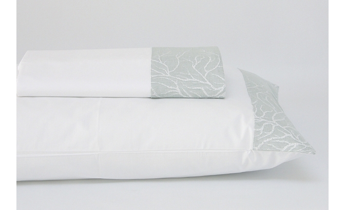 Sabana encimera c/almohadas...