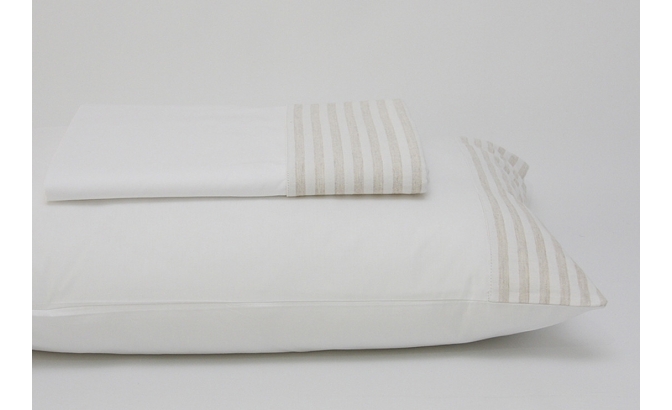 Lençol de cima c/almofadas...