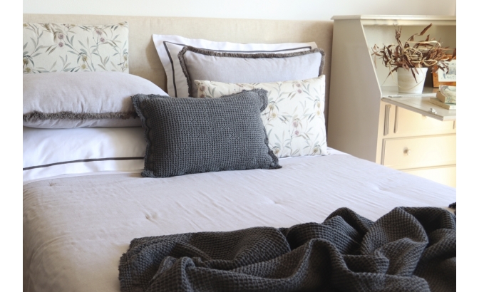 Edredón F.Alasca gris