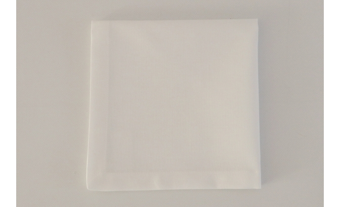 Guardanapo liso branco
