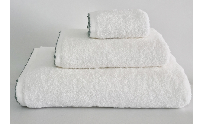 Glory branco/verde água