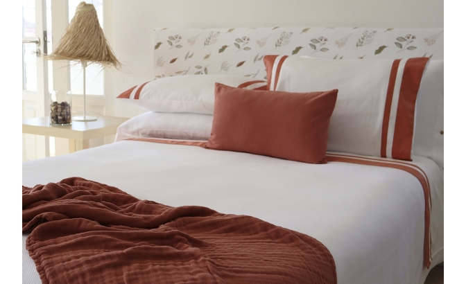 White Favinho duvet bag set