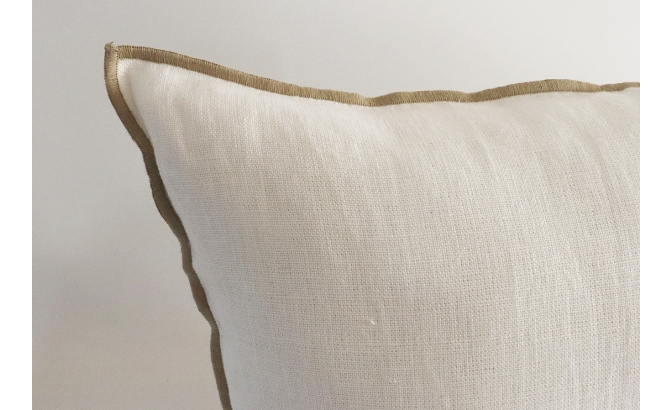 Cushion chennai blanc