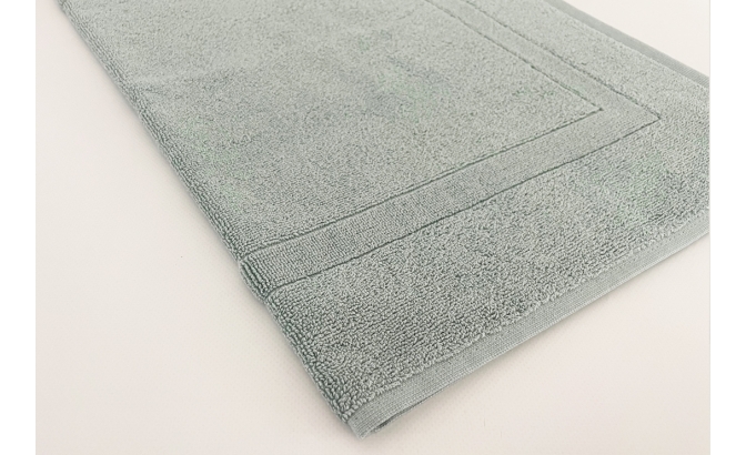 Tapis de bain eau vert