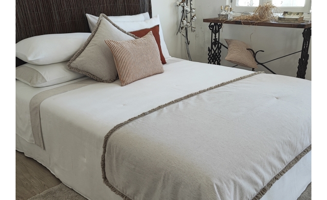 White Amalfi duvet