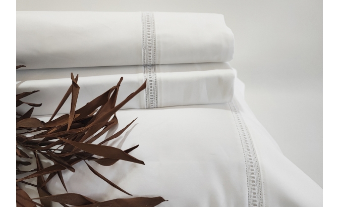 Drap de dessus avec oreillers SATIN...