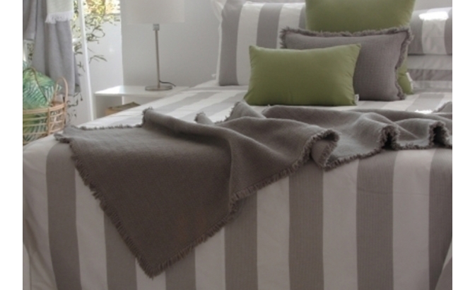 Edredão Belize cinza