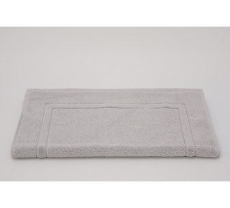 Tapis de bain gris claire