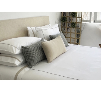 Cross green duvet cover 300...