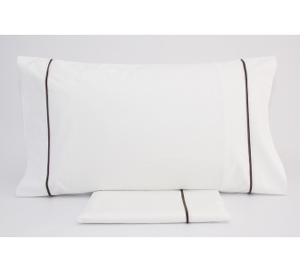 Lençol de cima c/almofadas...