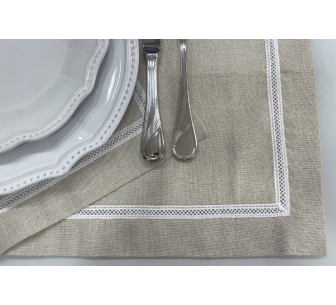 Placemat beige embroidery