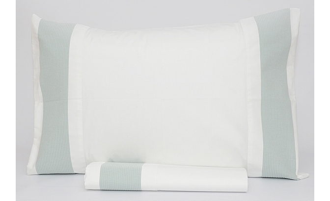 Drap de dessus avec oreillers percale...