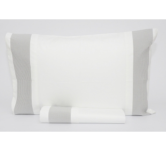 Lençol de cima c/almofadas...