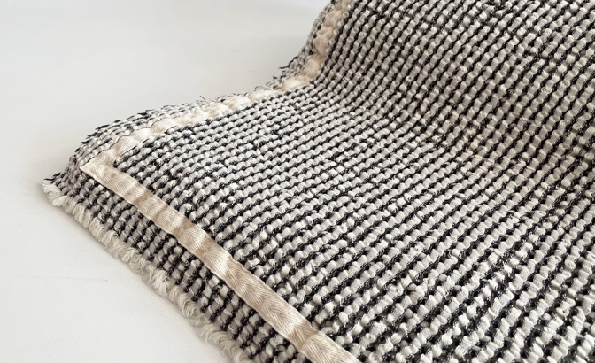 Couverture Krabi Gris