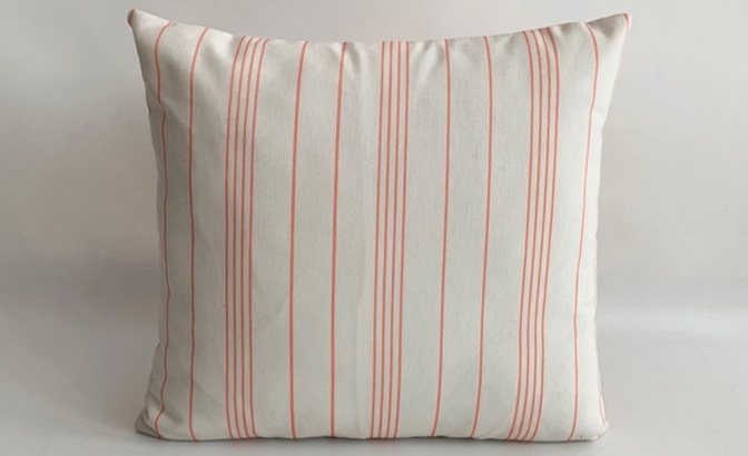 Cushion Riscas orange