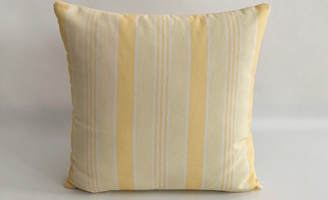 copy of Cushion Riscas blue