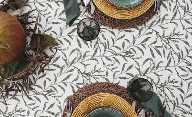 Tablecloth Raminhos green