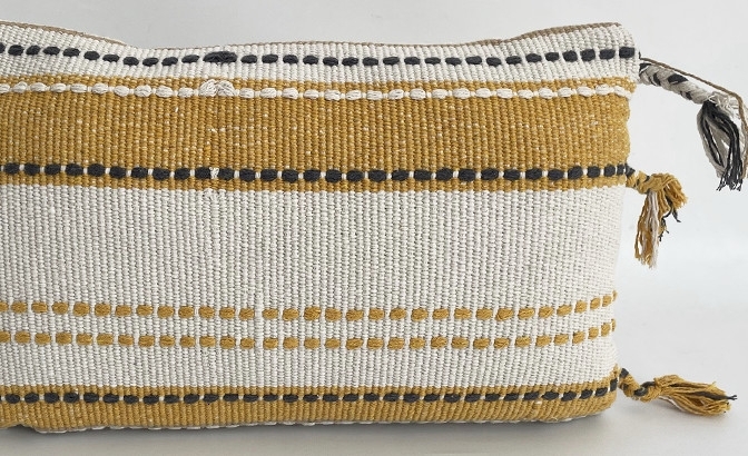 Cushion Riscas bege amarelo