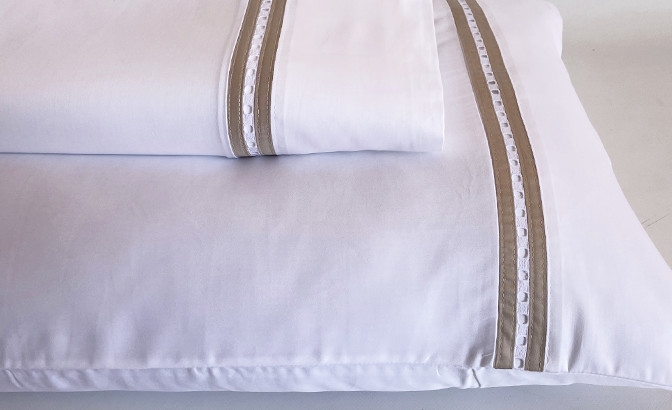 Drap de dessus avec oreillers Foz...