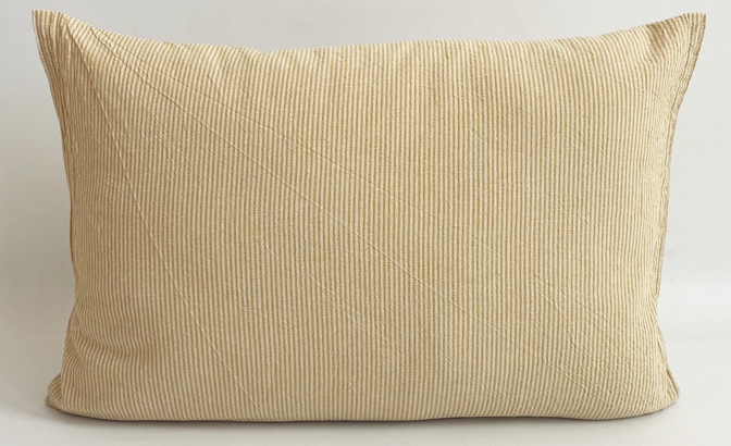 Cushion Liv yellow