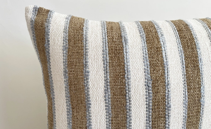 Cojin Riscas azul/beige