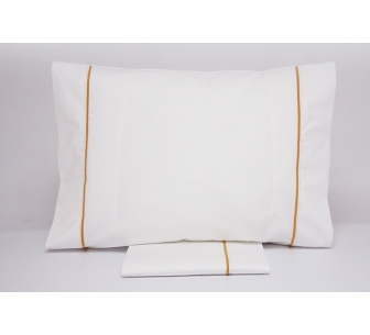 Lençol de cima c/almofadas...