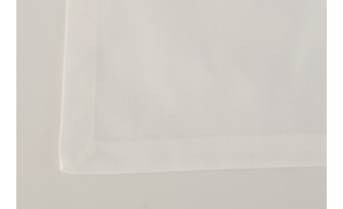 Servilleta lisa blanca