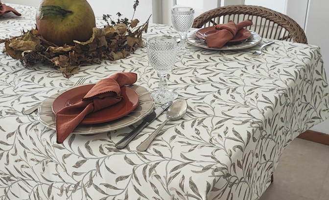 Toalha de mesa antimancha...