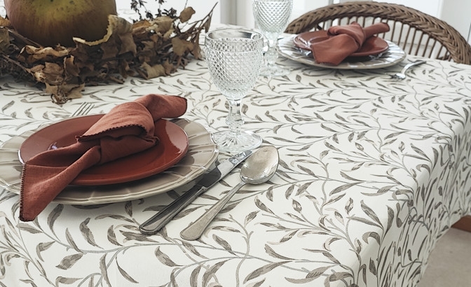 Mantel antimancha Raminhos beige