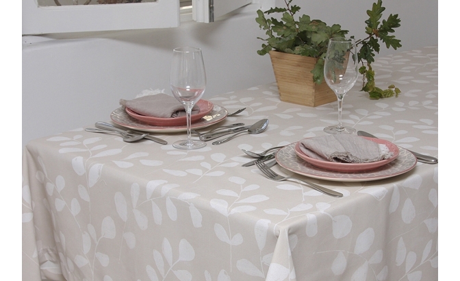 Toalha de mesa antimancha...