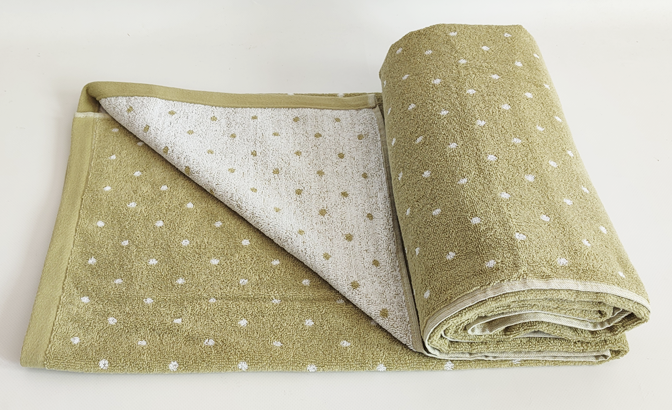 Towels bolas green