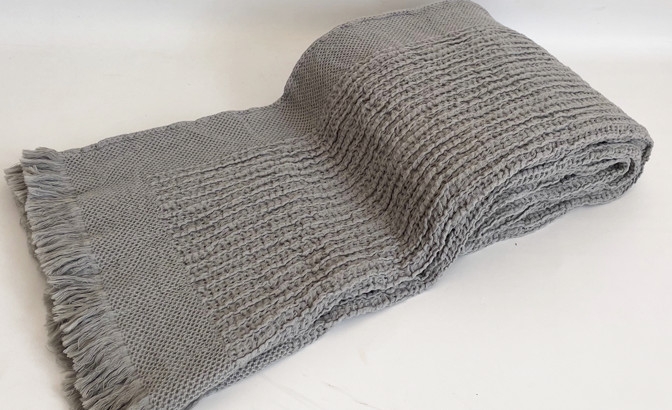 Couverture Fiora gris