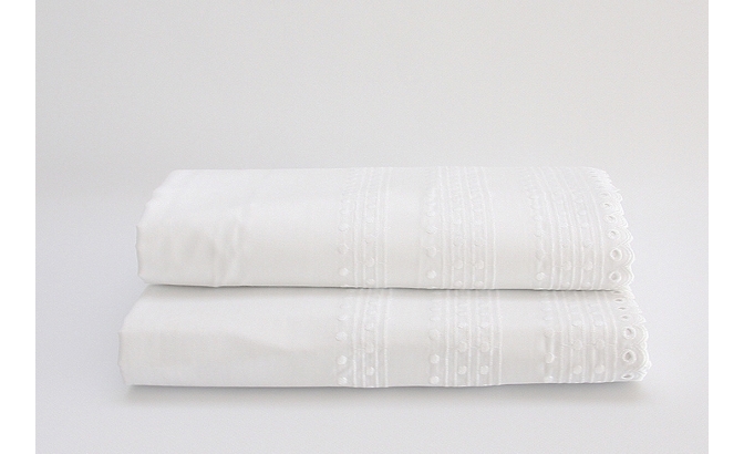 Lençol de cima c/almofadas em 200...